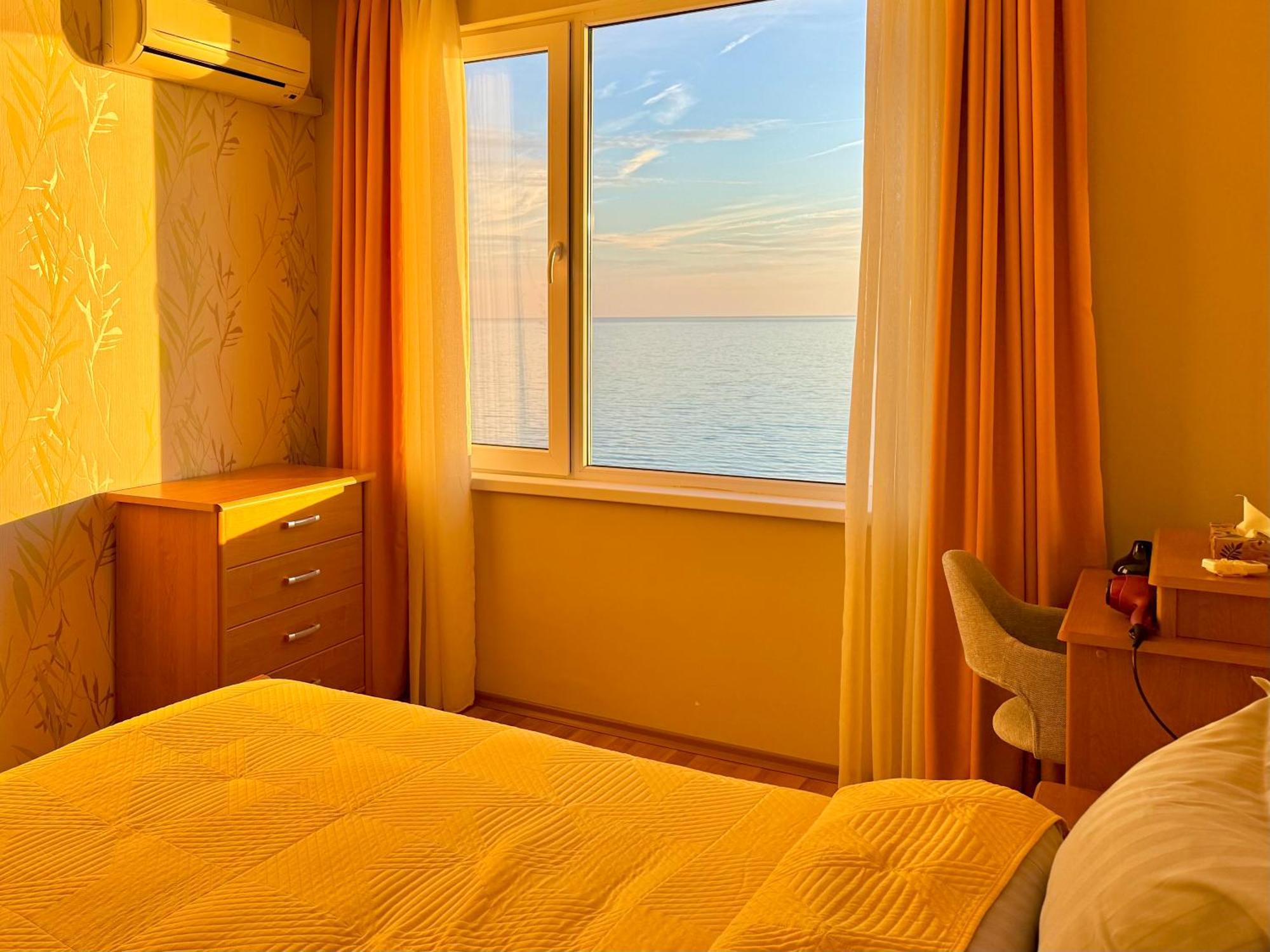 Beachfront Havana Sveti Vlas Exterior foto